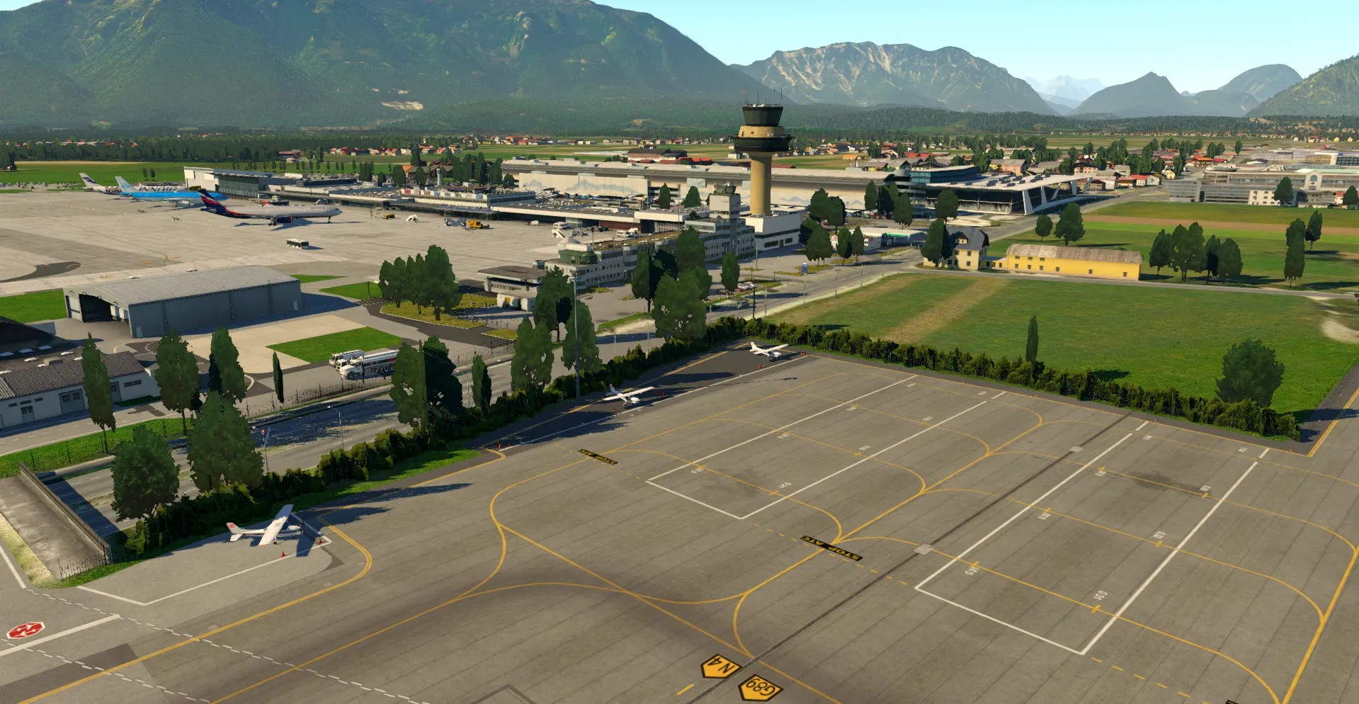 Аэропорт LOWS ( Зальцбург, Австрия )