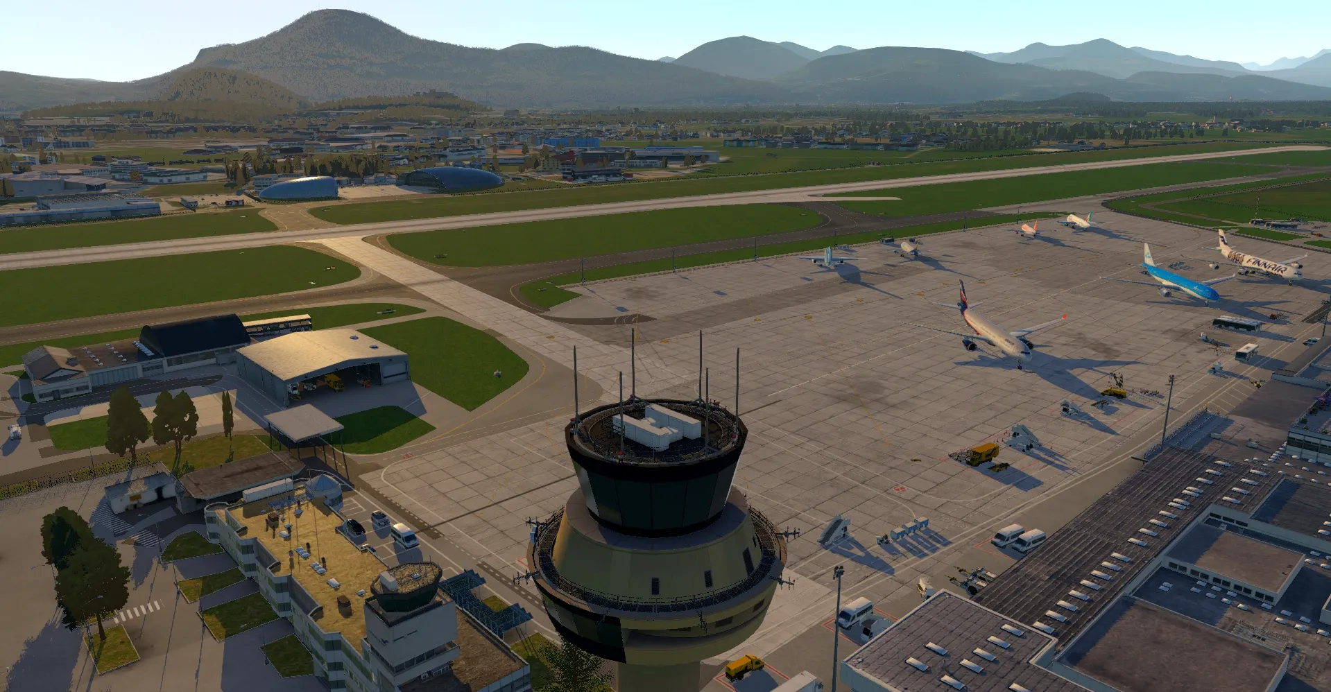 Аэропорт LOWS ( Зальцбург, Австрия )