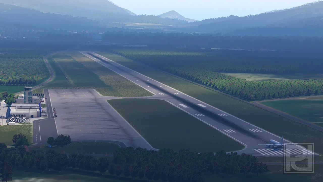 Аэропорт LYTV ( Тиват, Черногория )