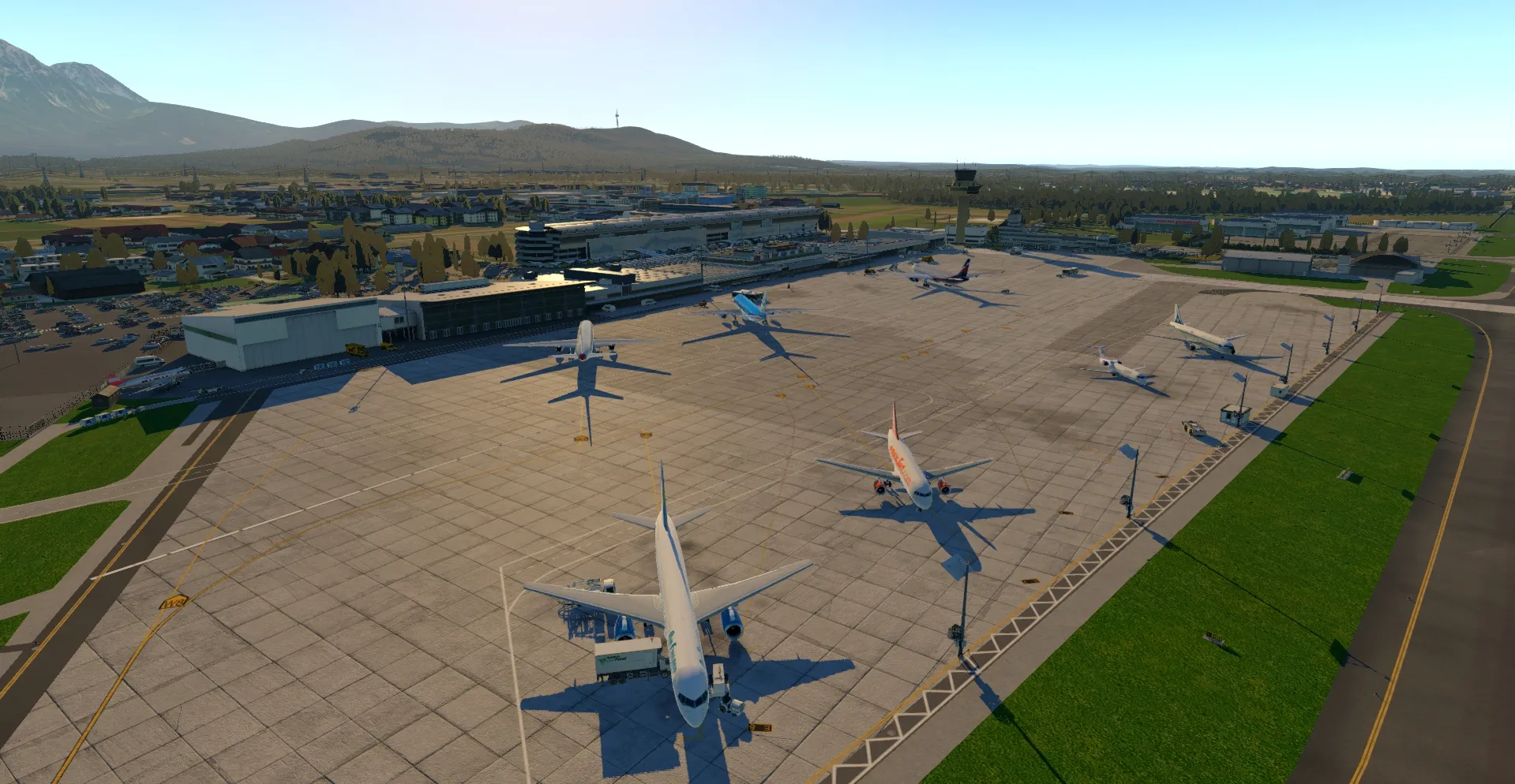 Аэропорт LOWS ( Зальцбург, Австрия )