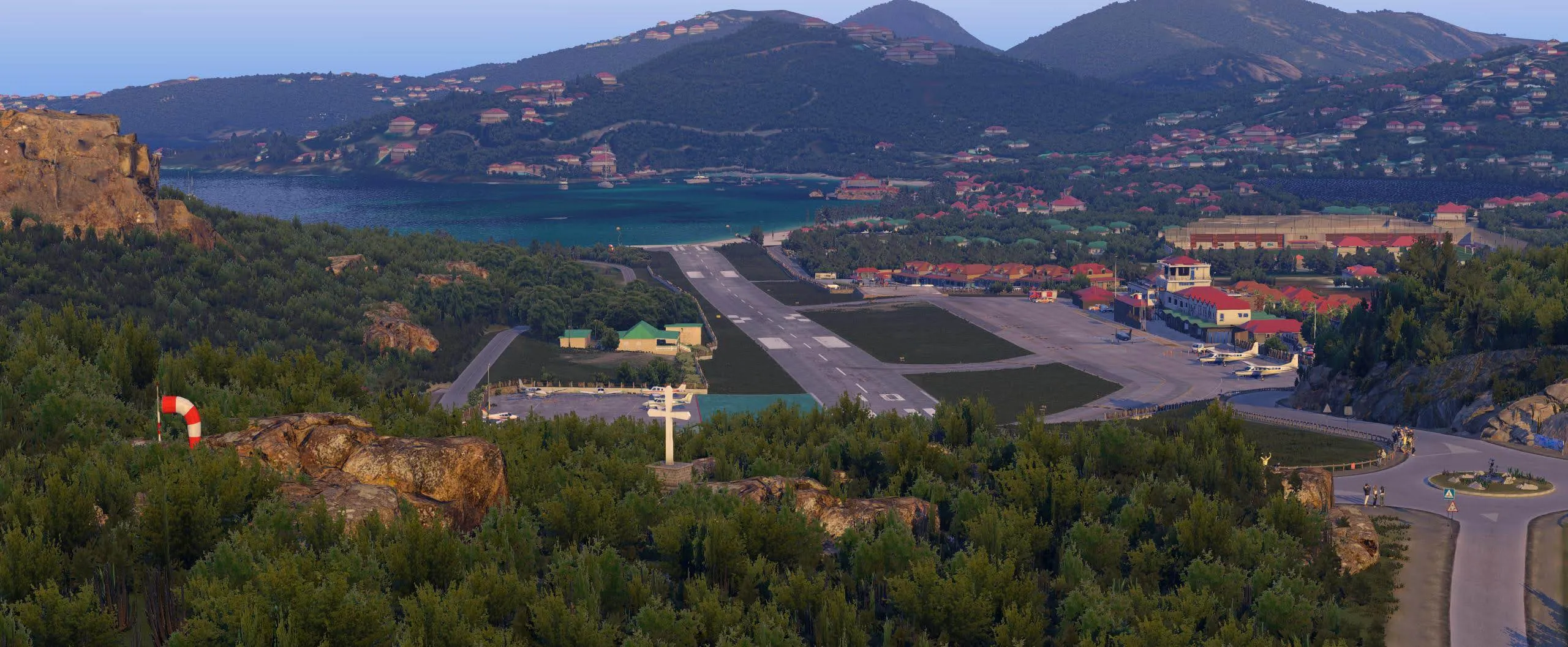 Аэропорт TFFJ ( о. Сен-Бартелеми )