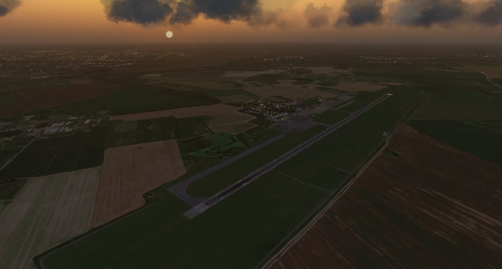 Аэропорт UMGG ( Гомель, Беларусь )