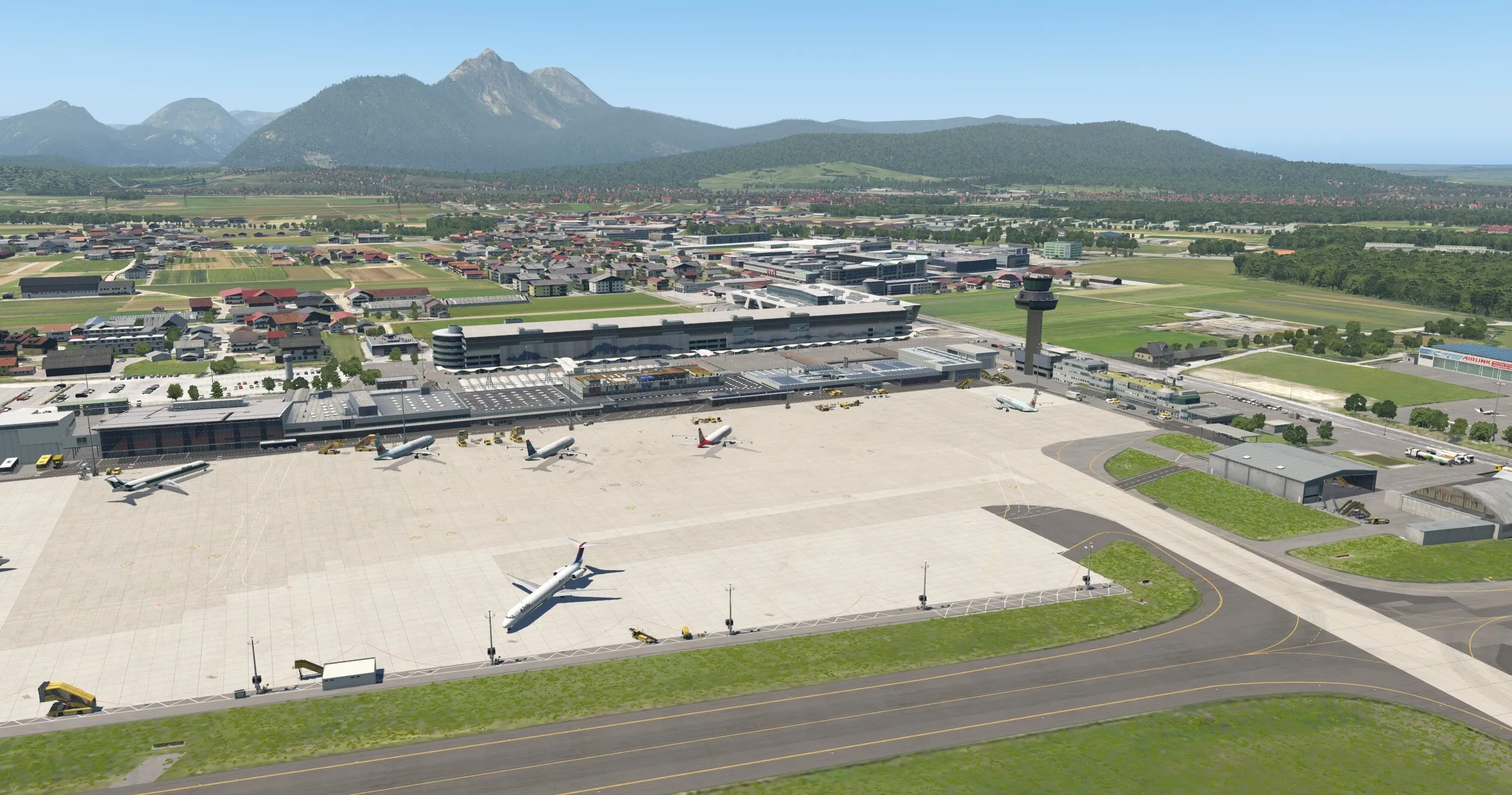 Аэропорт LOWS ( Зальцбург, Австрия ) v2