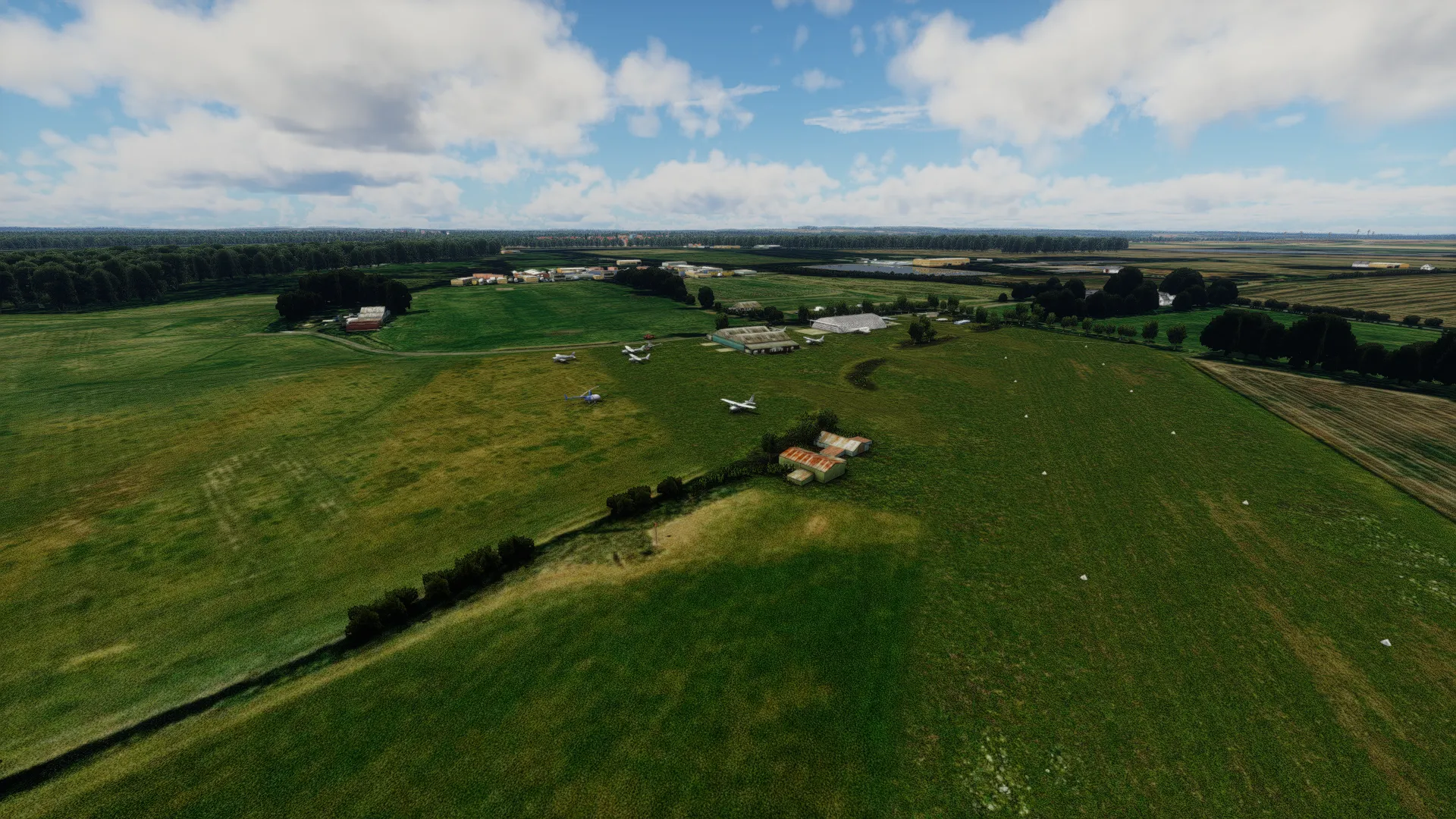 Аэродром EGML ( Апминстер, Великобритания )