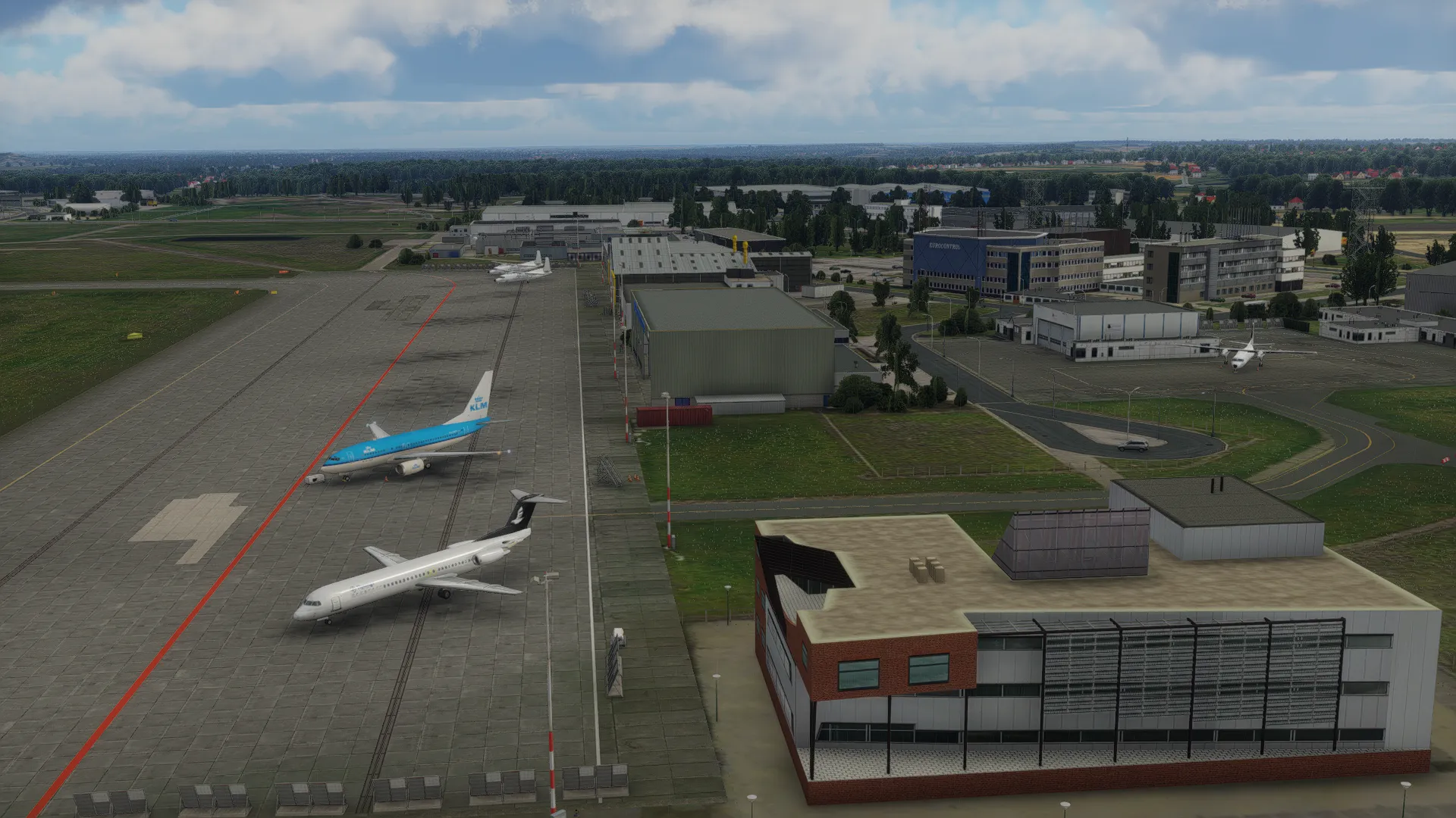 Аэропорт EHBK ( Маастрихт, Нидерланды )