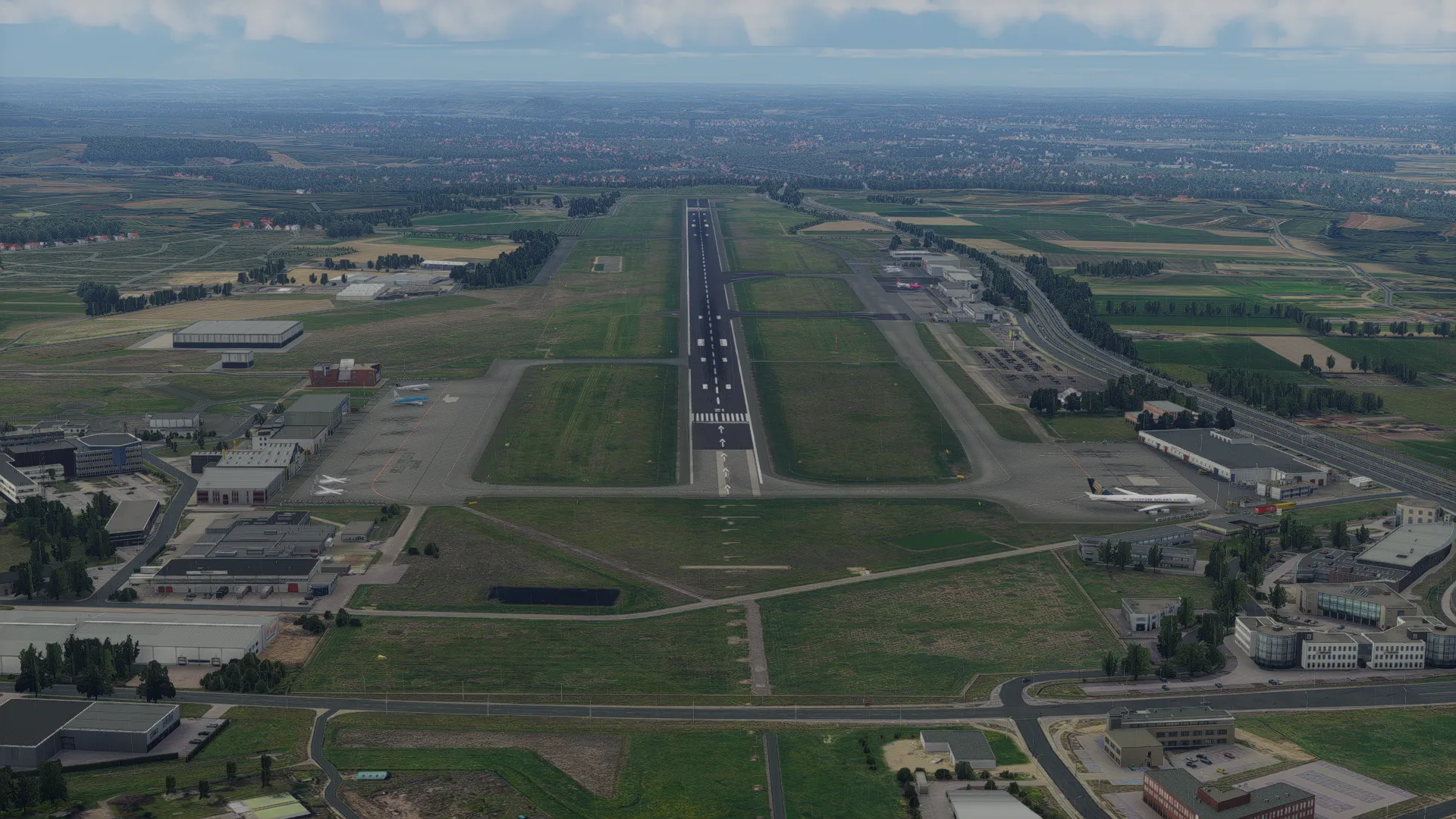 Аэропорт EHBK ( Маастрихт, Нидерланды )