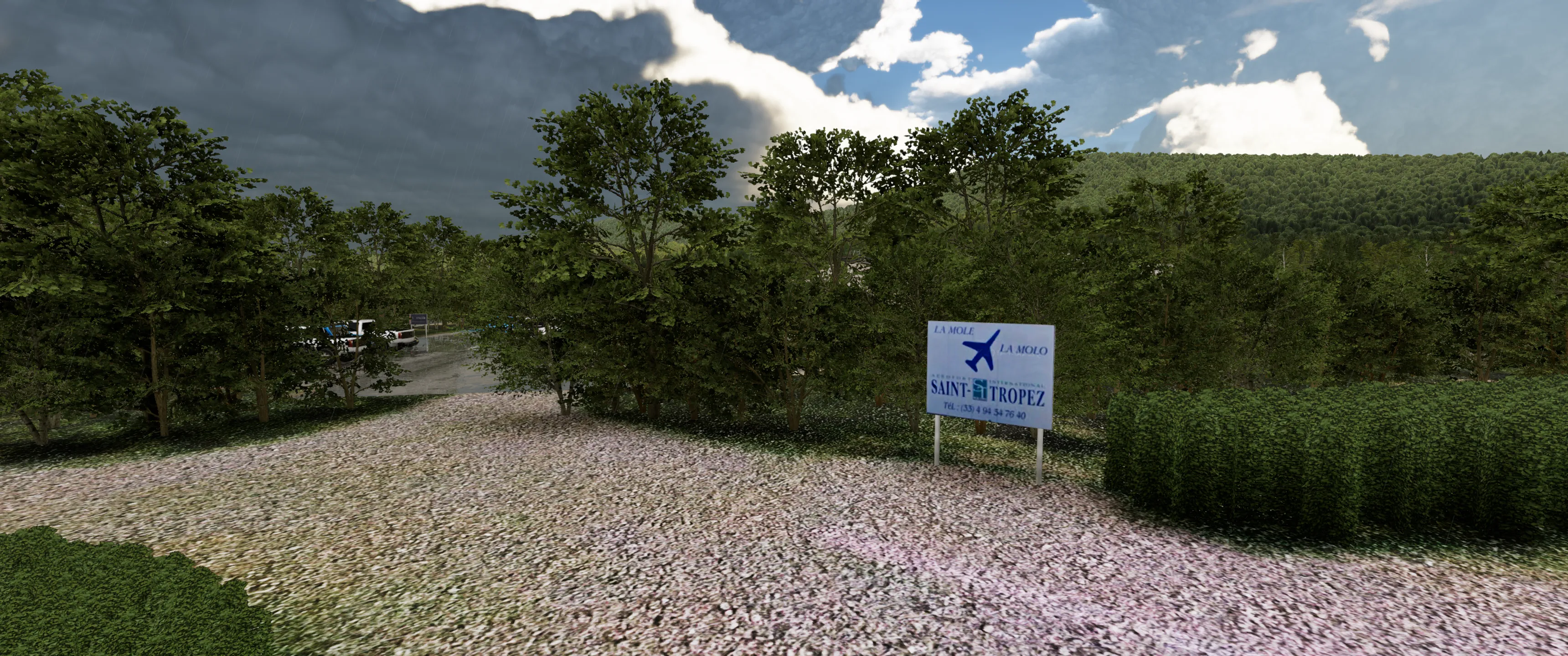 Аэропорт LFTZ ( Ла Моль, Франция )