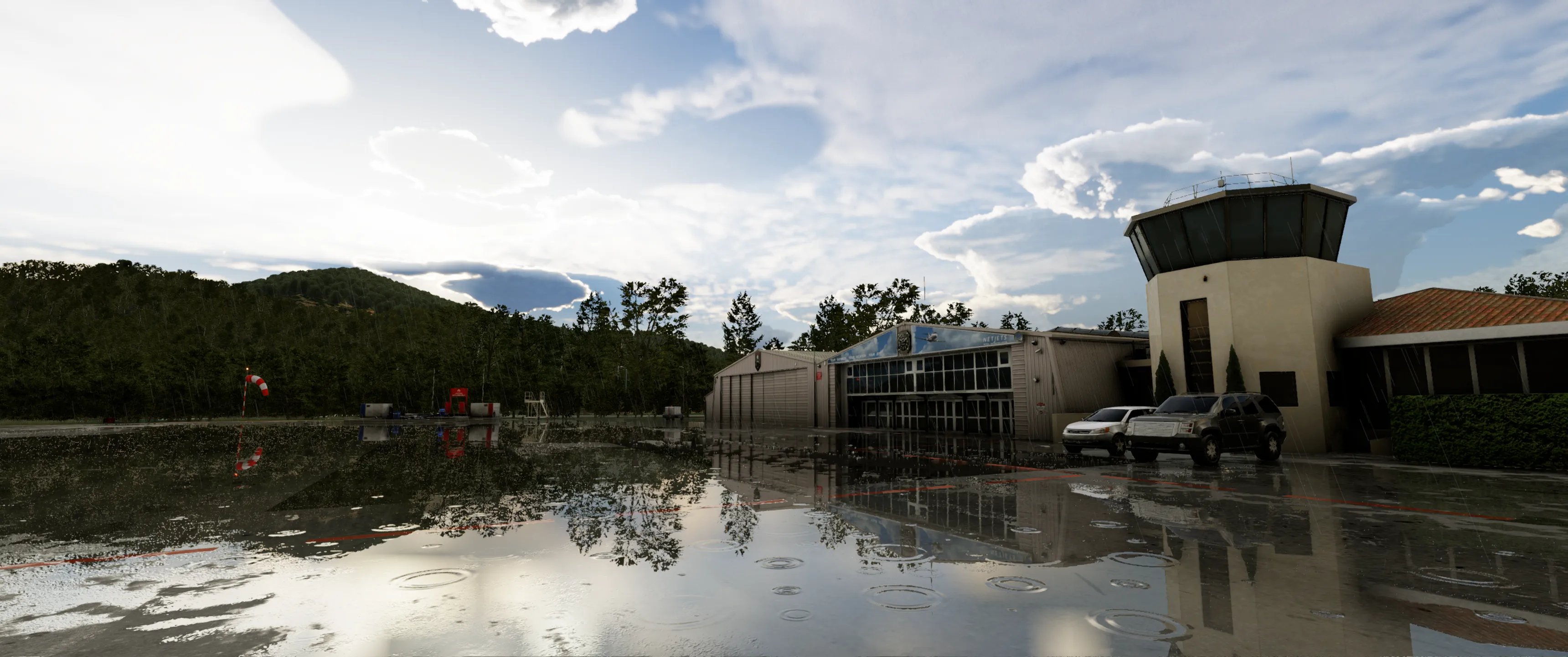 Аэропорт LFTZ ( Ла Моль, Франция )