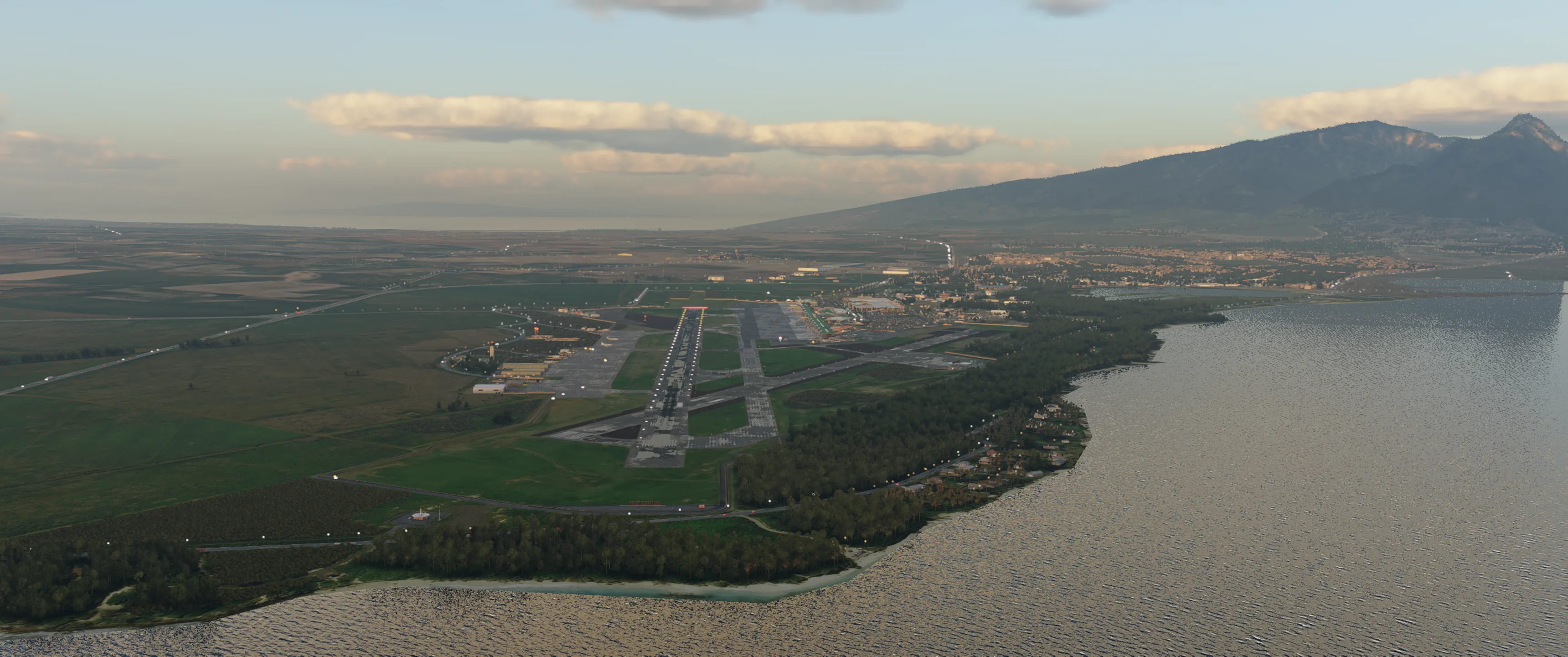 Аэропорт PHOG ( Кахулуи, США )