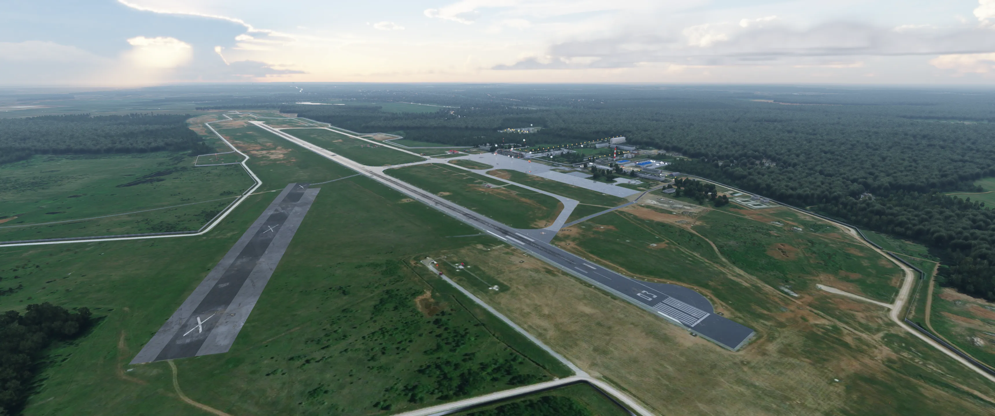 Аэропорт USKK ( Киров, Россия ) x12