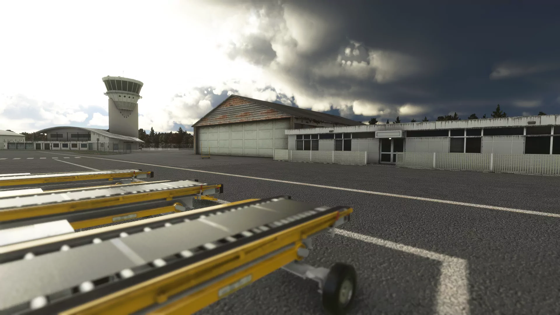 Аэропорт LFRG ( Довиль, Франция )