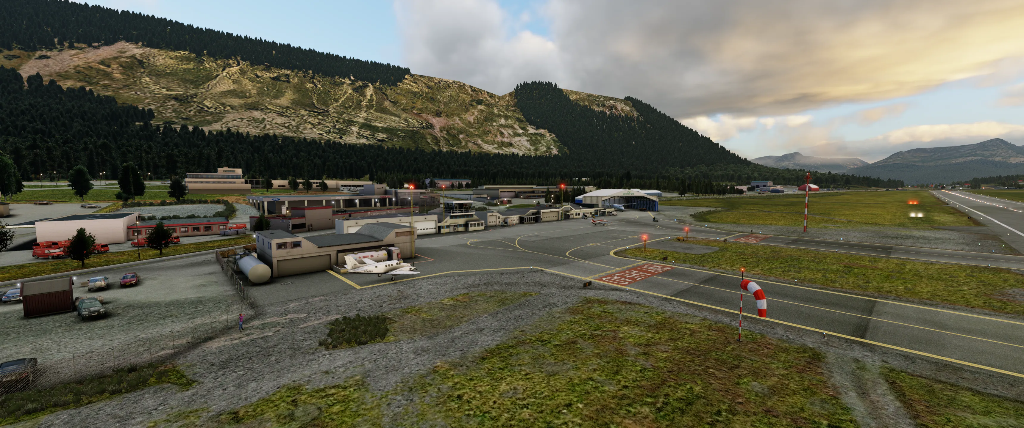 Аэропорт ENOV ( Ховден, Норвегия )