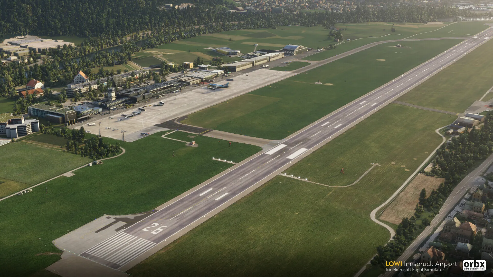 Аэропорт LOWI ( Иннсбрук, Австрия )