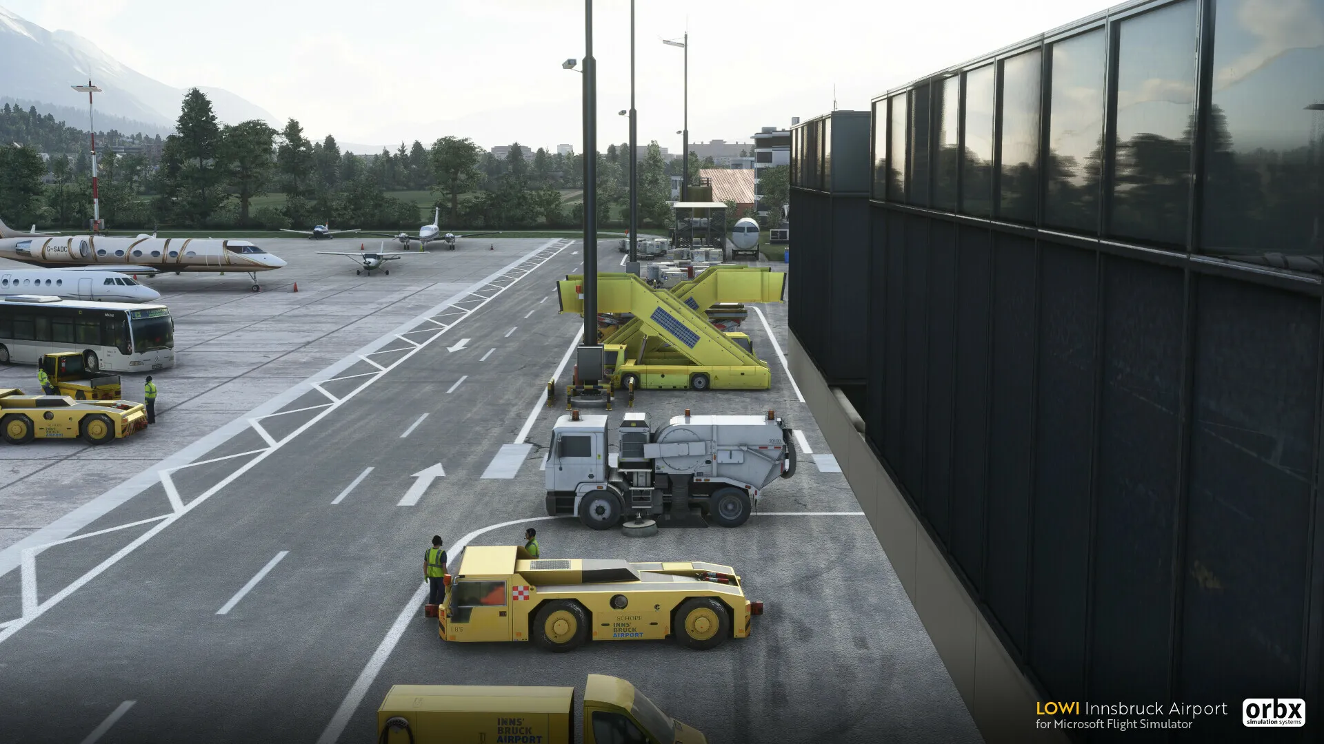 Аэропорт LOWI ( Иннсбрук, Австрия )