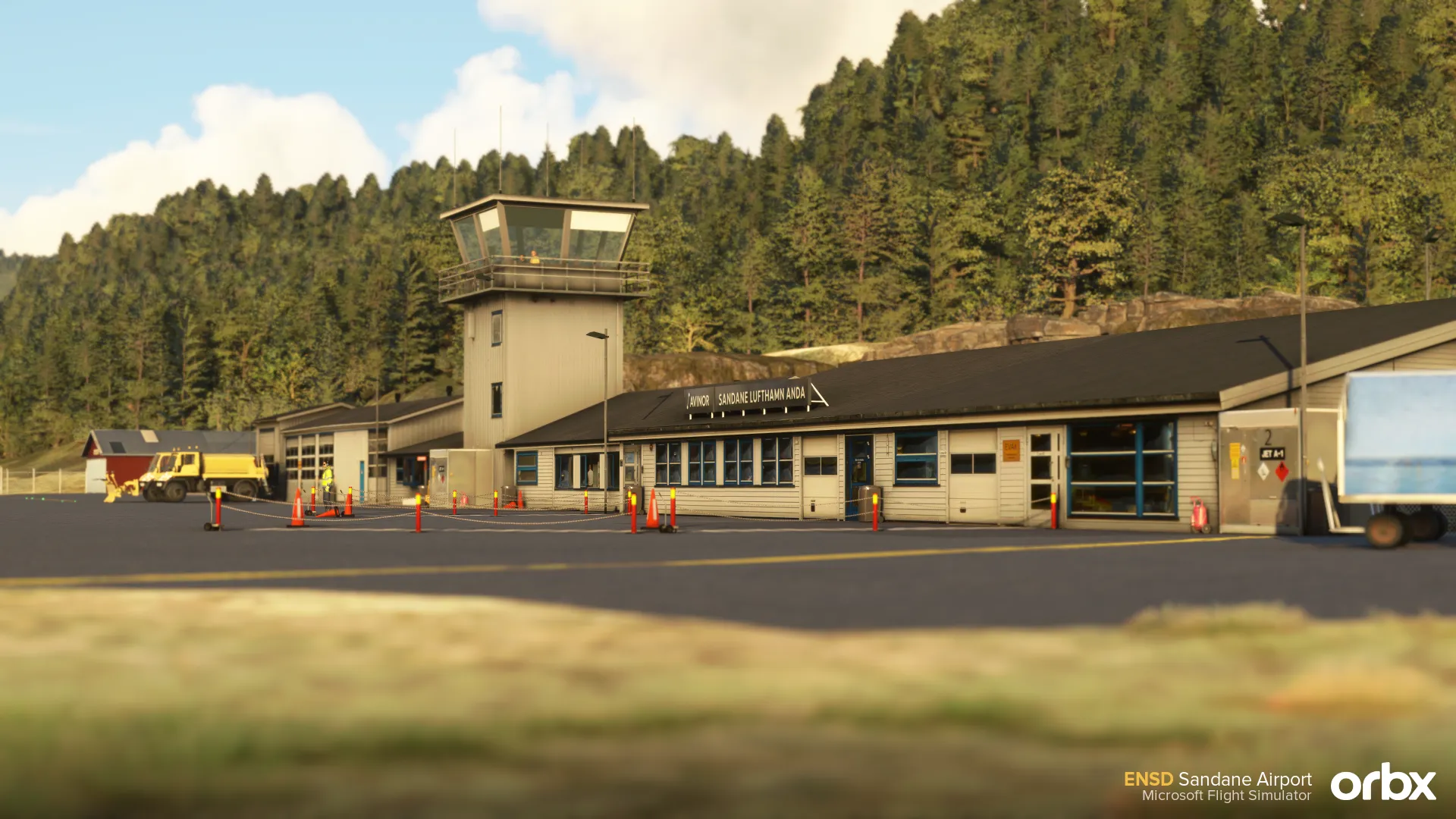 Аэропорт ENSD ( Сандане, Норвегия )