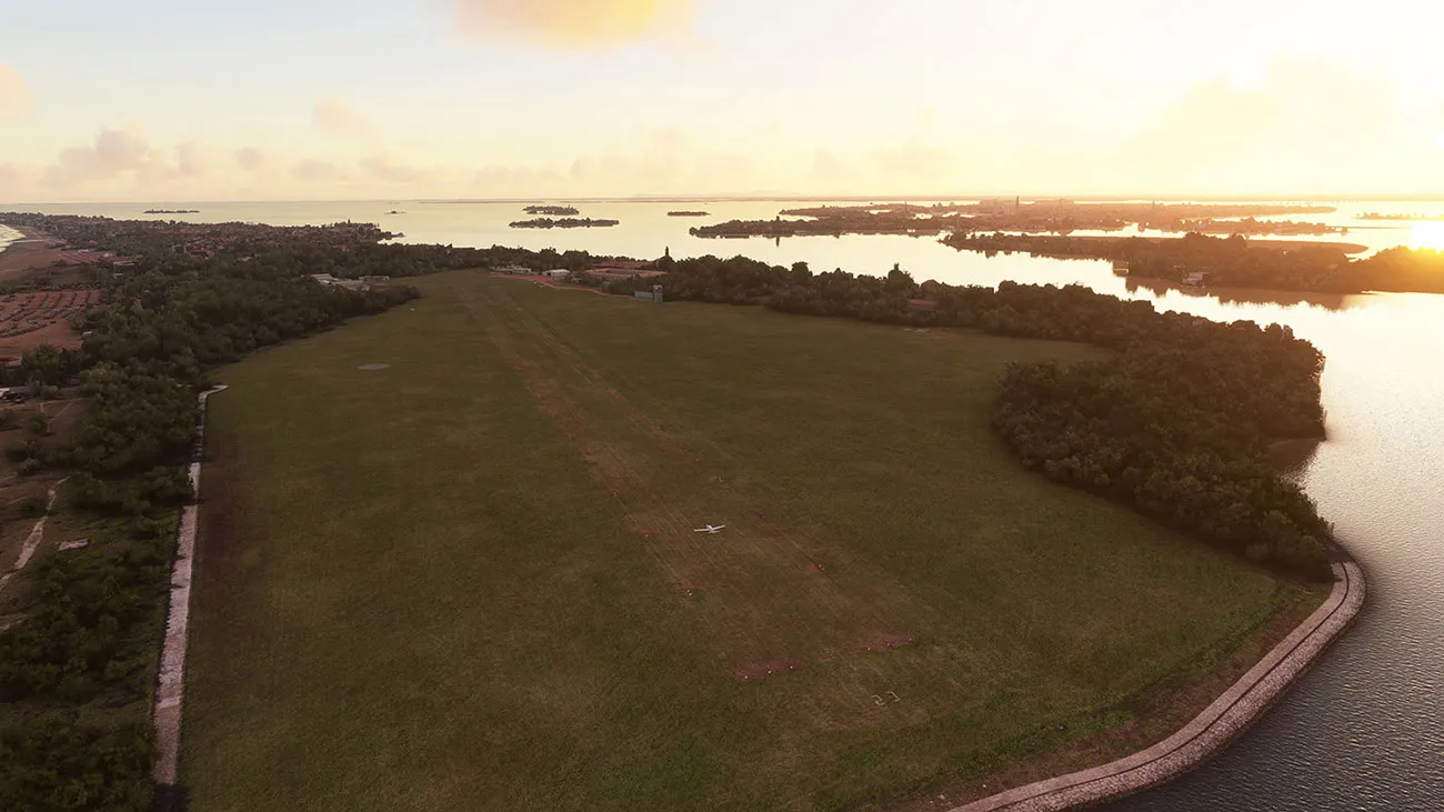 Аэродром LIPV ( Венеция-Лидо, Италия )