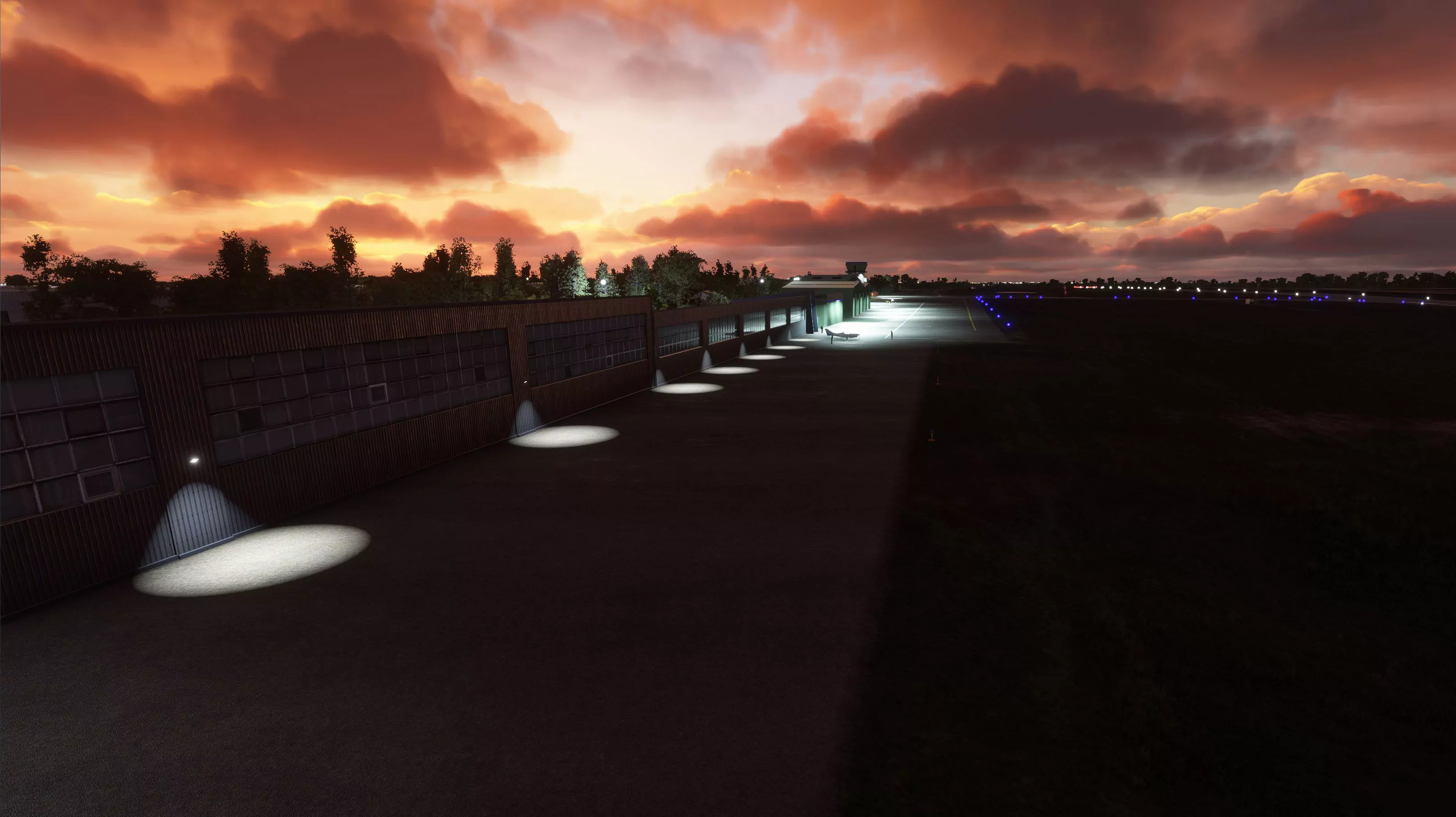 Аэропорт LFRI ( Лез Ажонк, Франция )