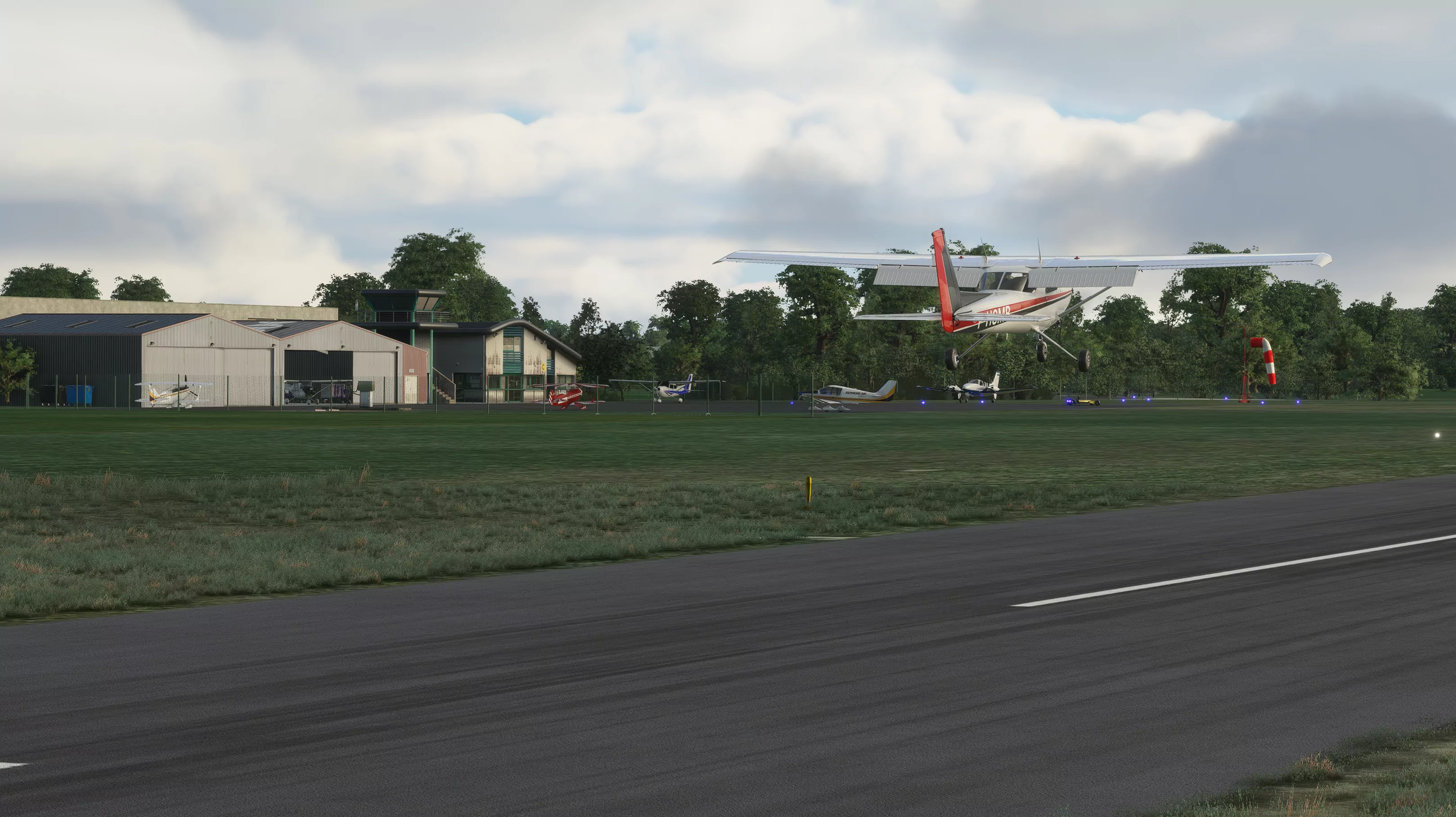 Аэродром LFJB ( Молеон, Франция )