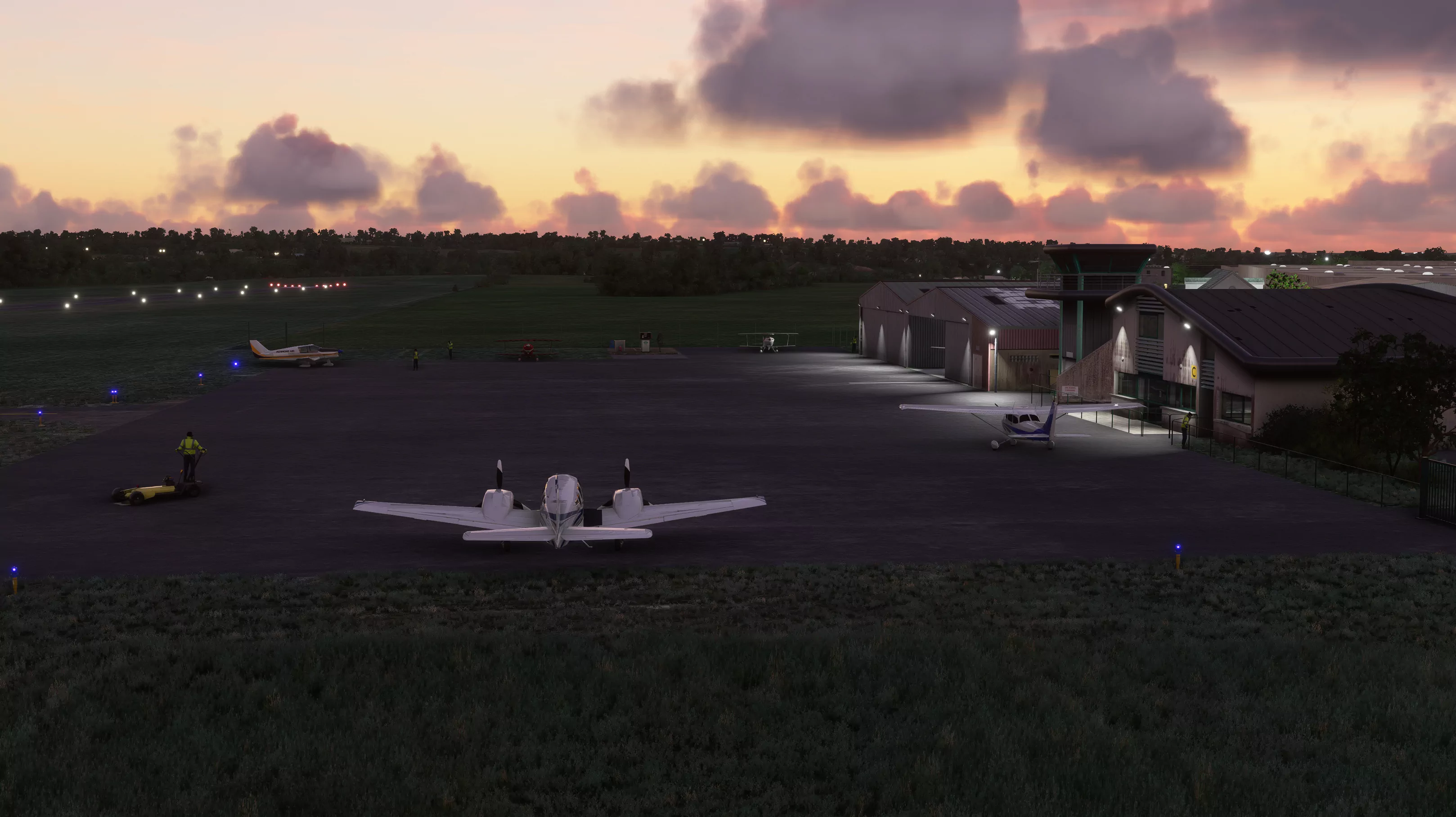 Аэродром LFJB ( Молеон, Франция )