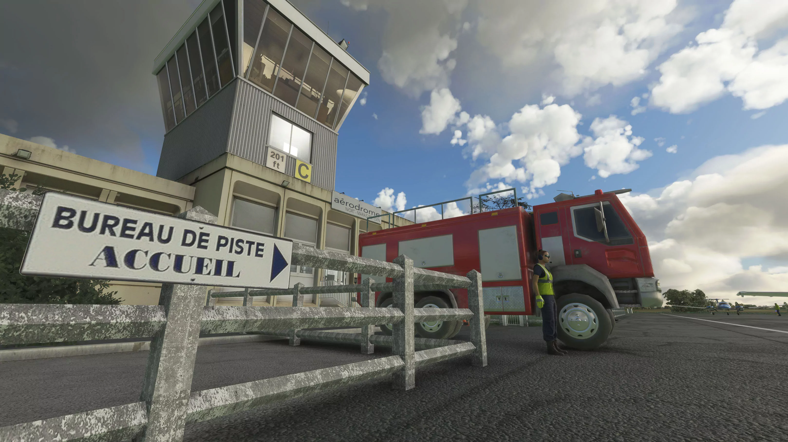 Аэродром LFBN ( Ньор, Франция )