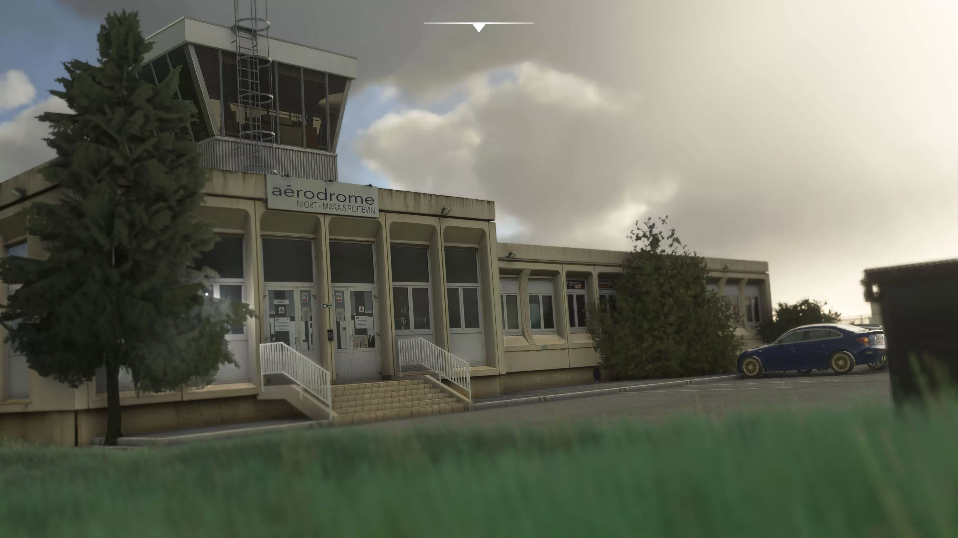 Аэродром LFBN ( Ньор, Франция )