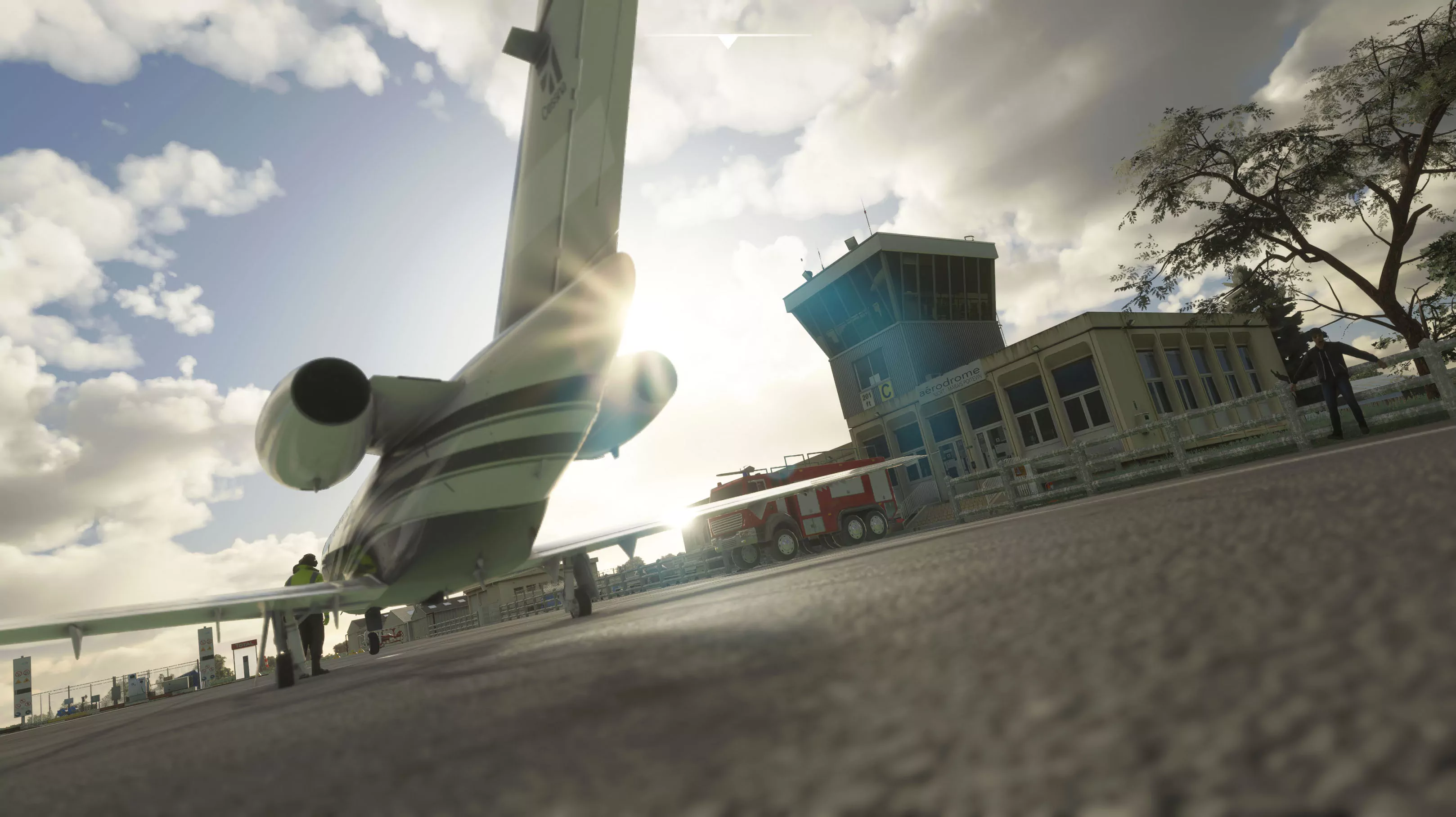 Аэродром LFBN ( Ньор, Франция )