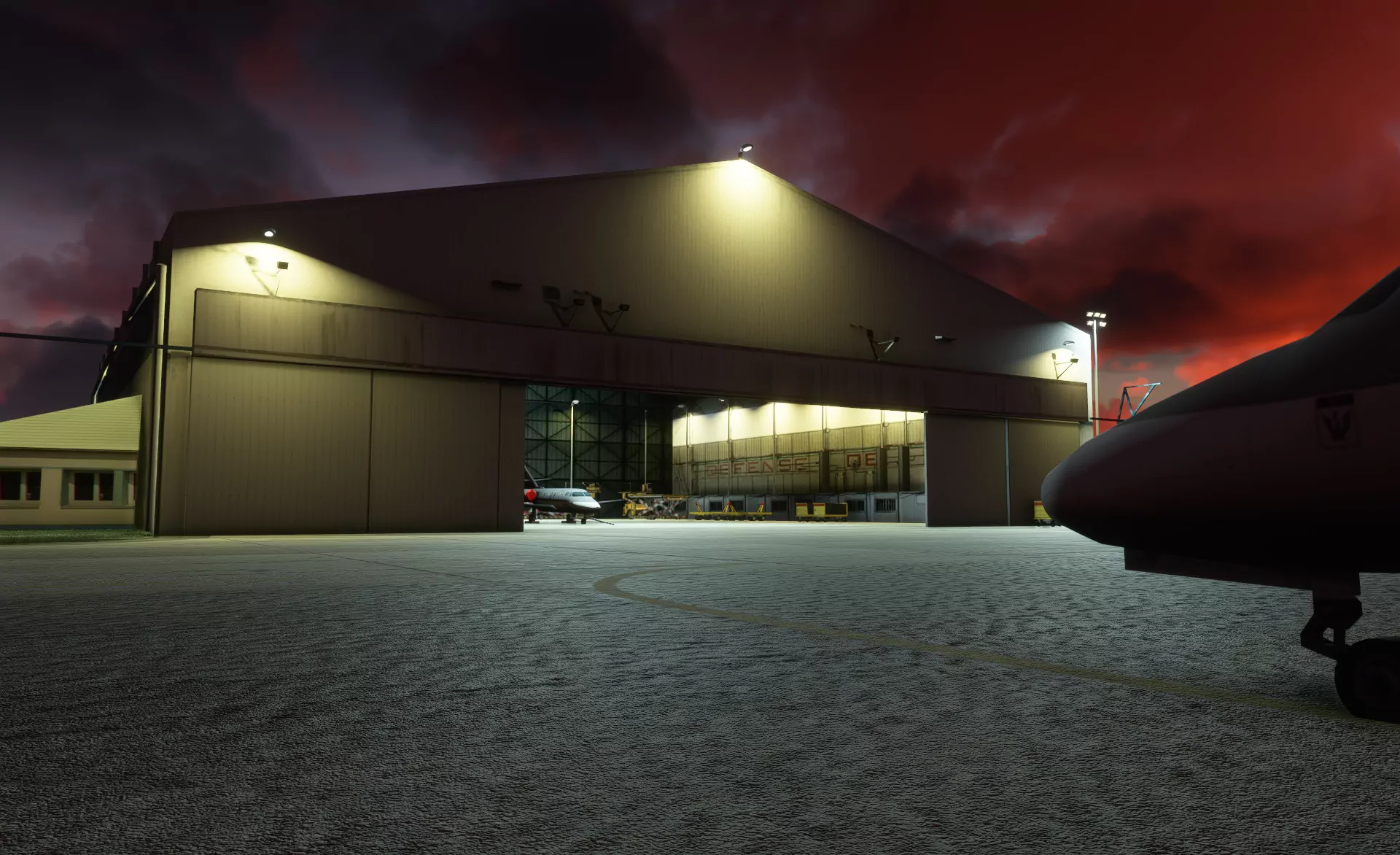 Авиабаза LFRJ ( Сен-Серве, Франция )