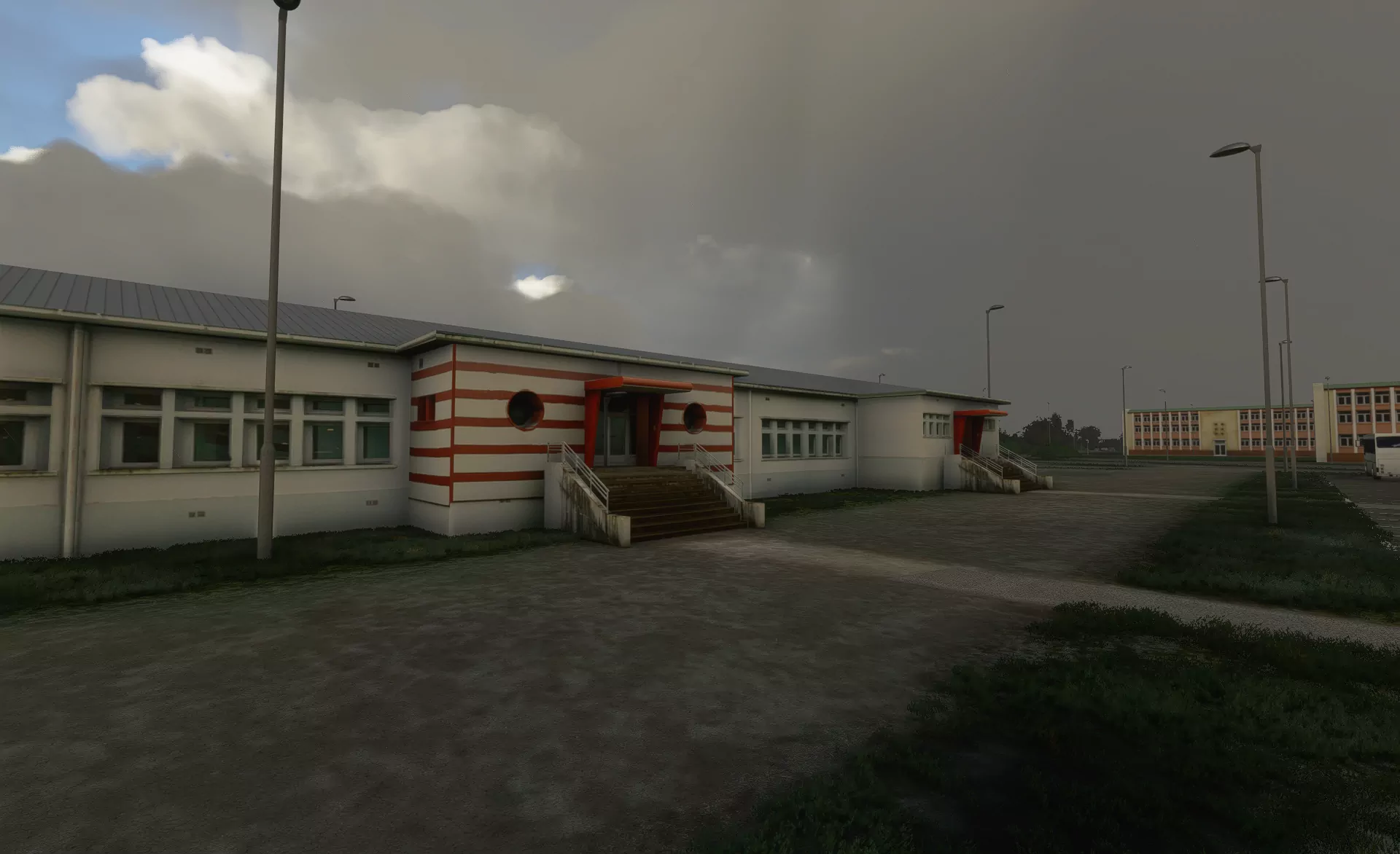 Авиабаза LFRJ ( Сен-Серве, Франция )