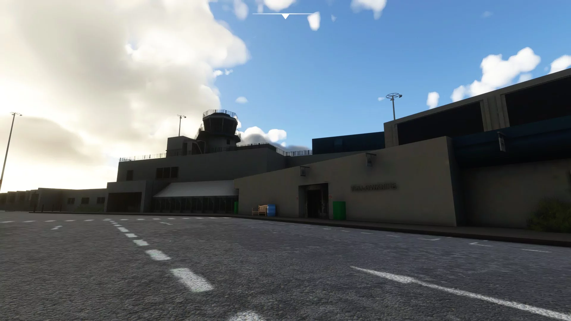 Аэропорт CYZF ( Йеллоунайф, Канада )