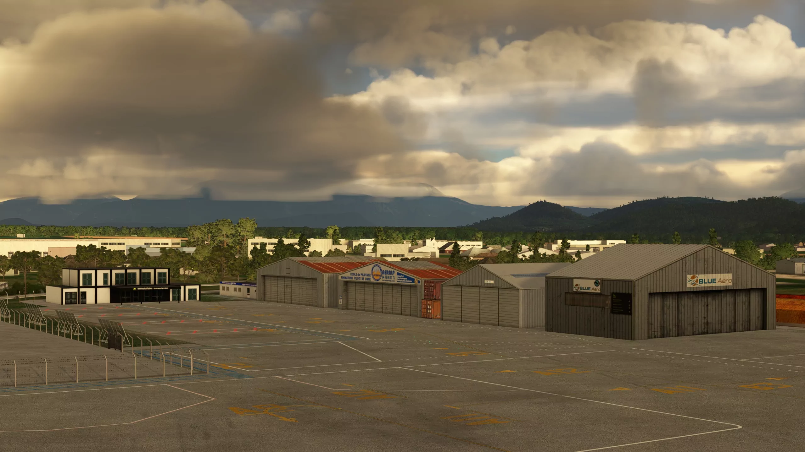 Аэропорт LFLS ( Гренобль, Франция )