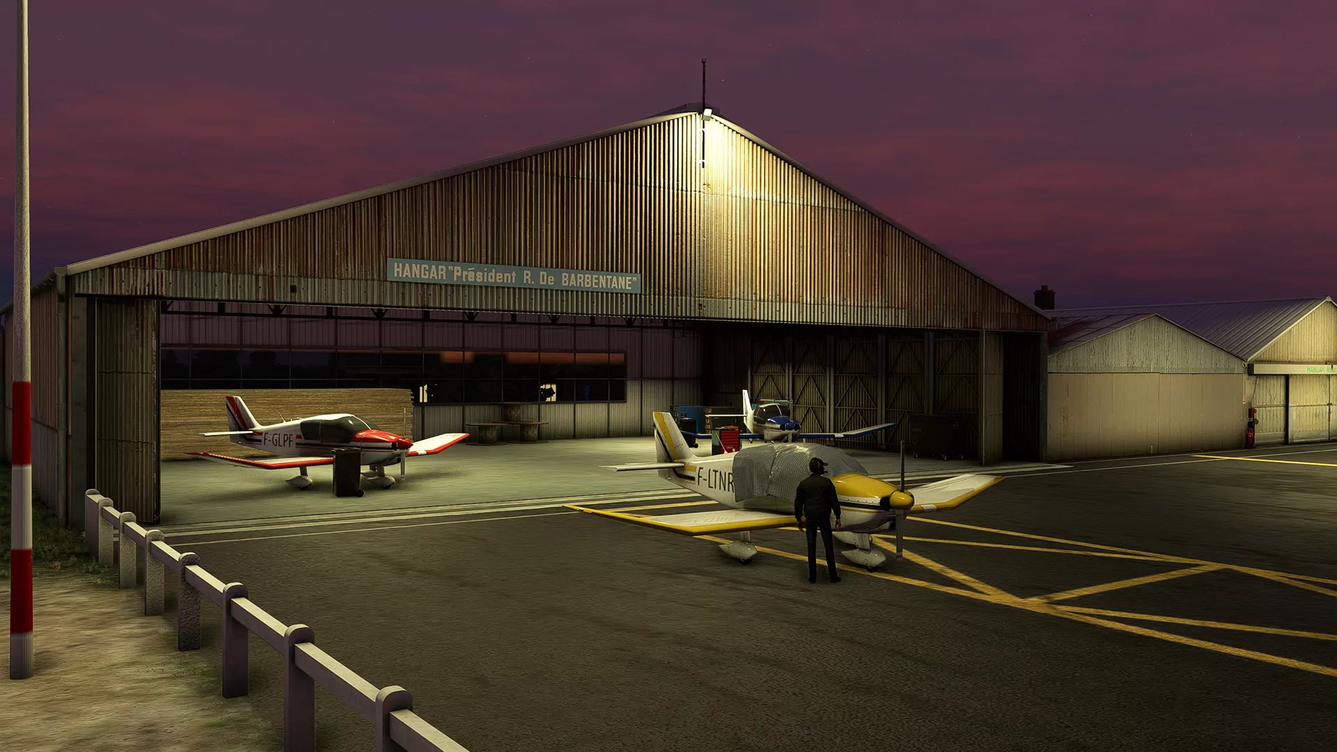 Аэродром LFGM ( Монсо-ле-Мин, Франция )