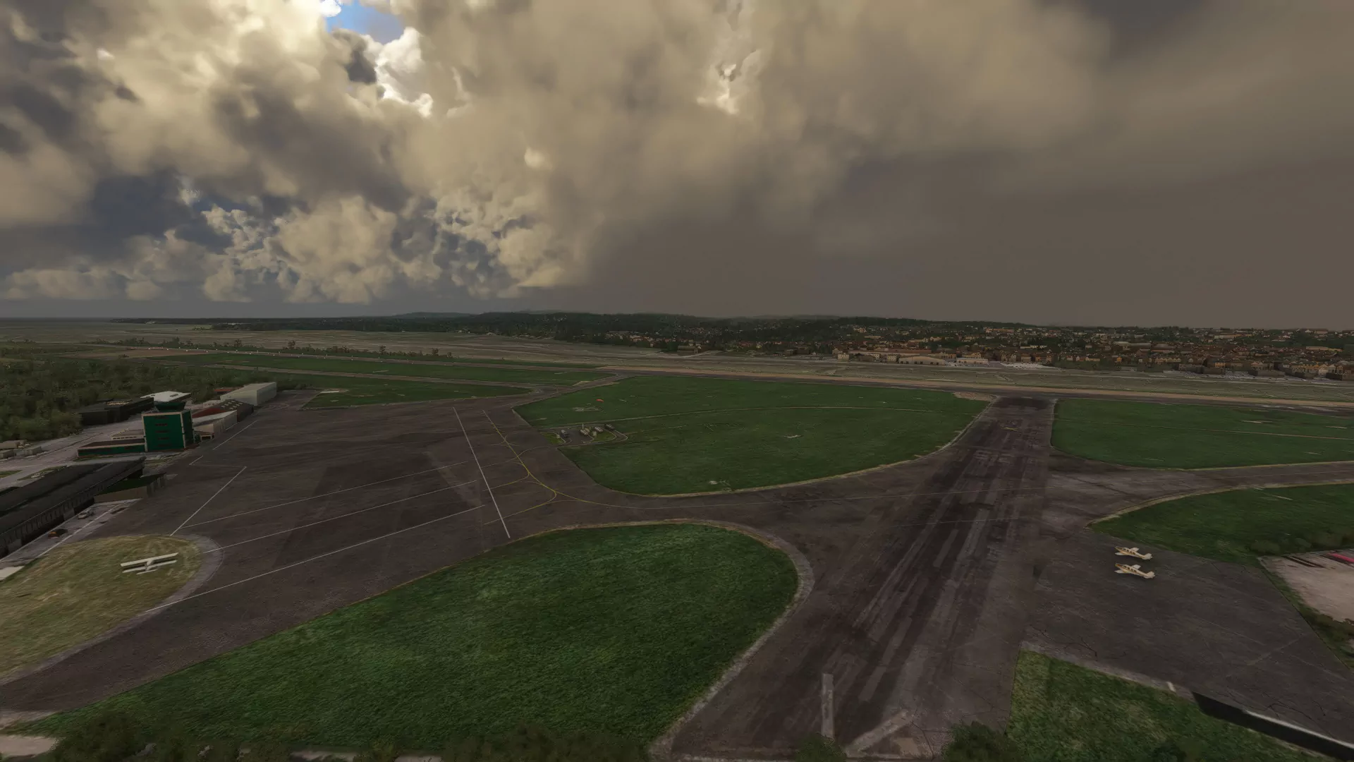 Аэропорт LFAT ( Ле-Туке, Франция )