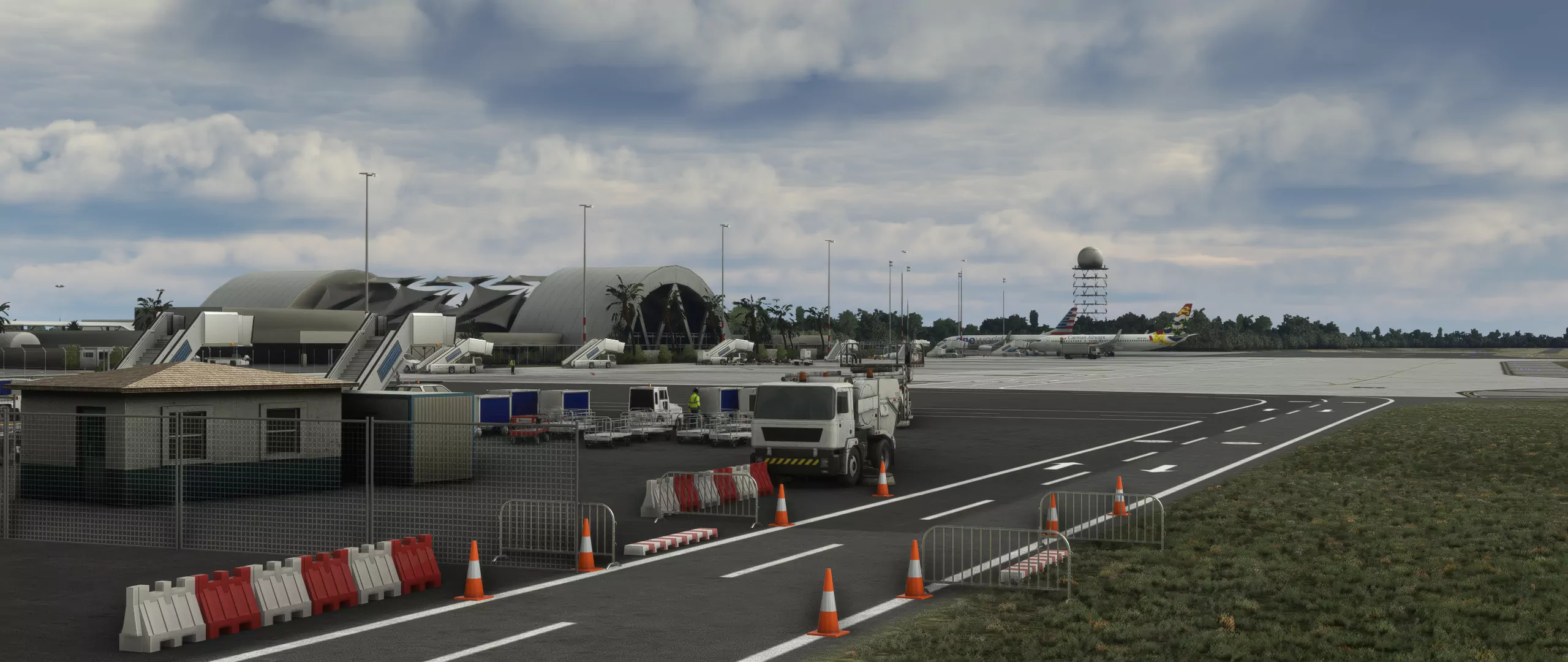 Аэропорт MWCR ( Большой Кайман, Каймановы острова )