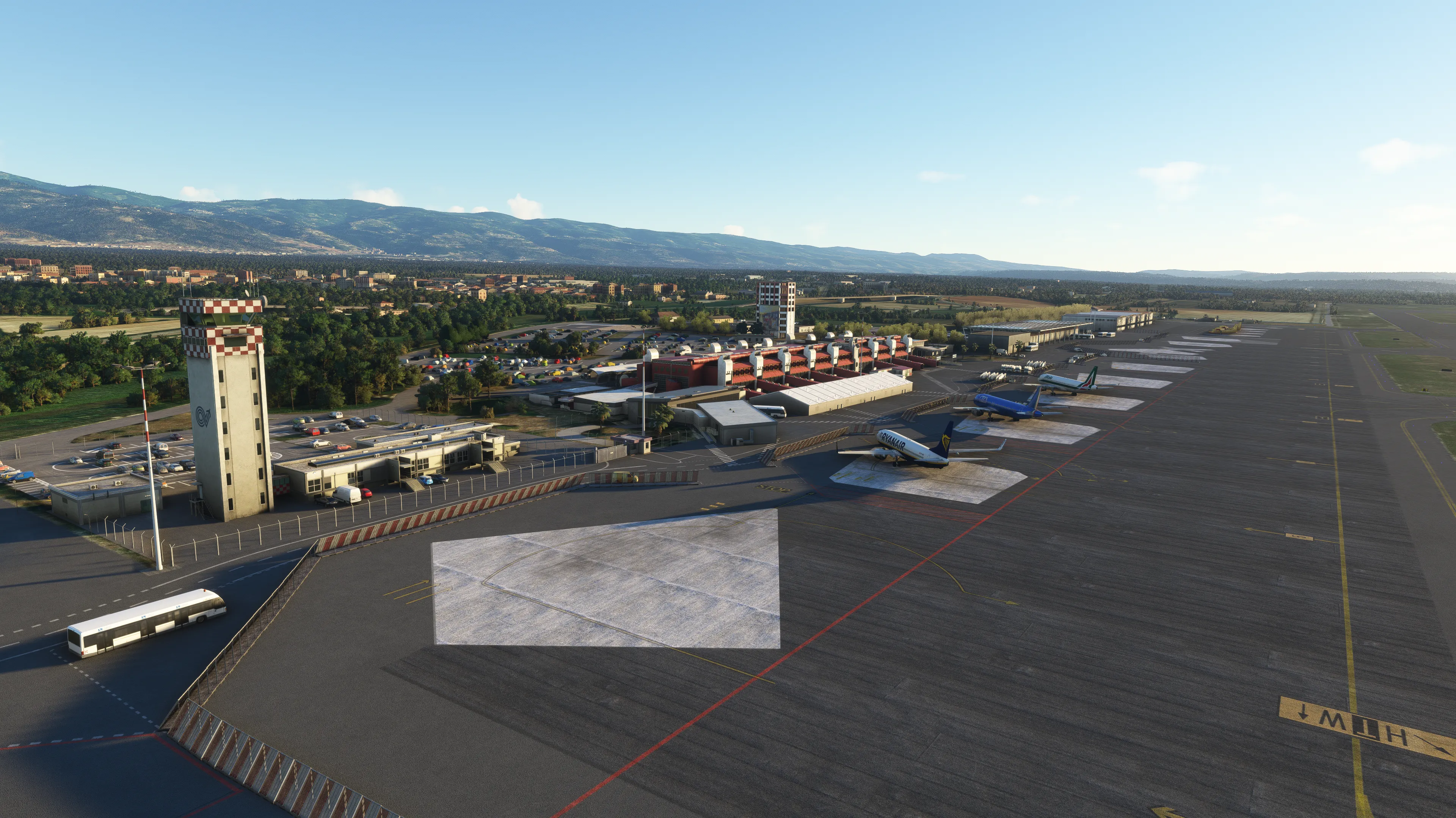 Аэропорт LICA ( Ламеция-Терме, Италия )