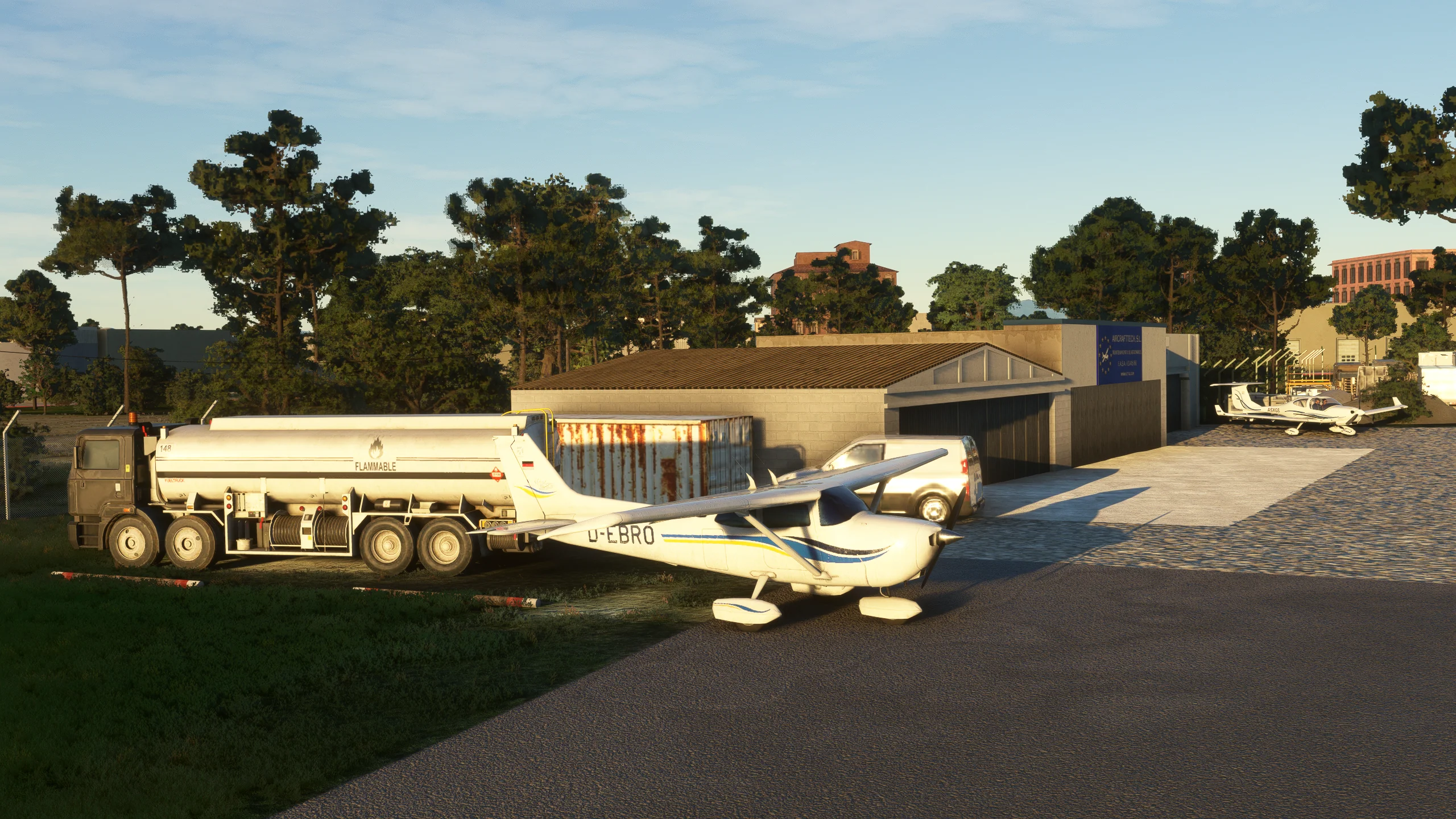 Аэродром LEAP ( Эмпуриабрава, Испания )