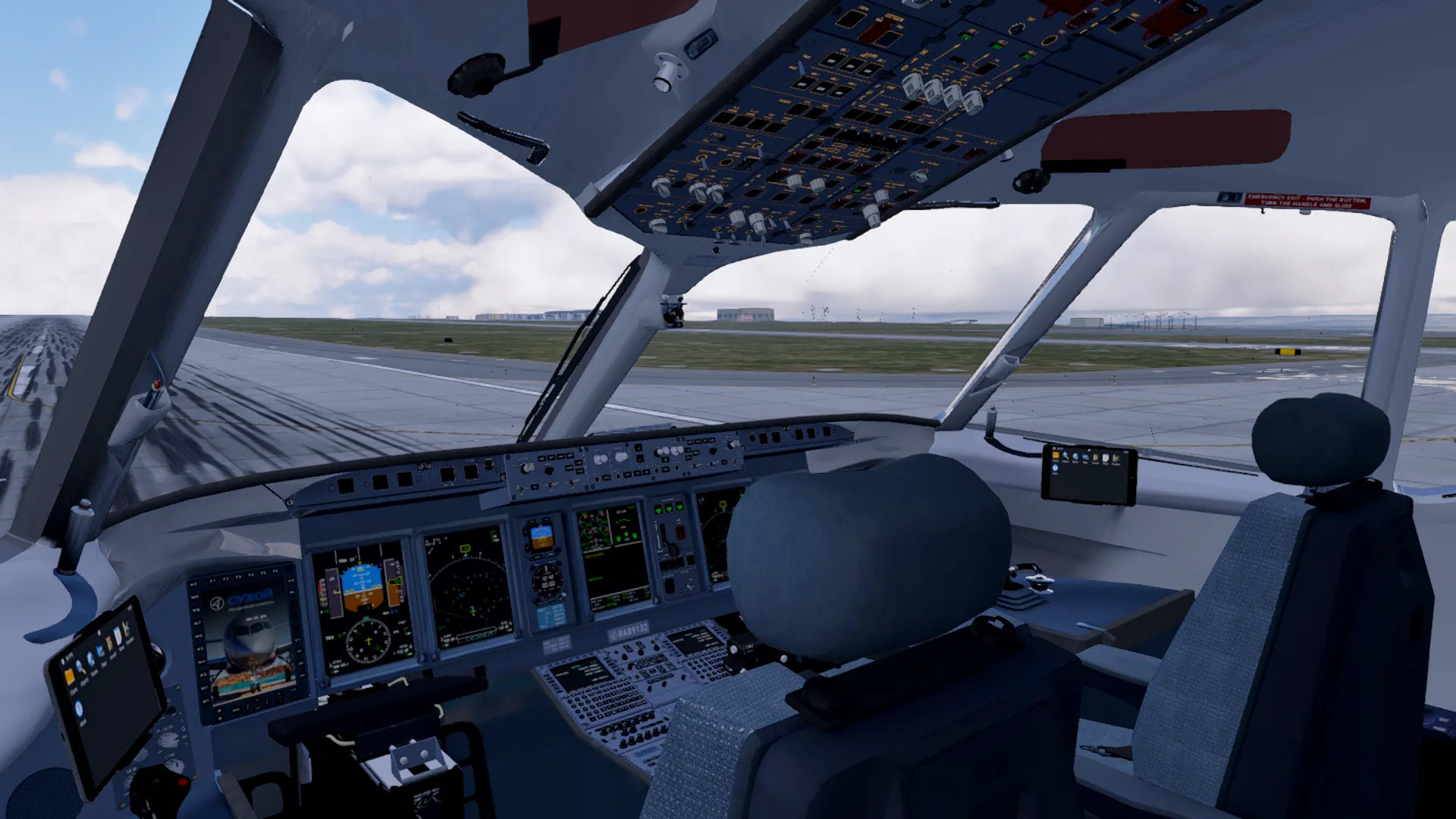 Sukhoi SuperJet-100 X-plane12